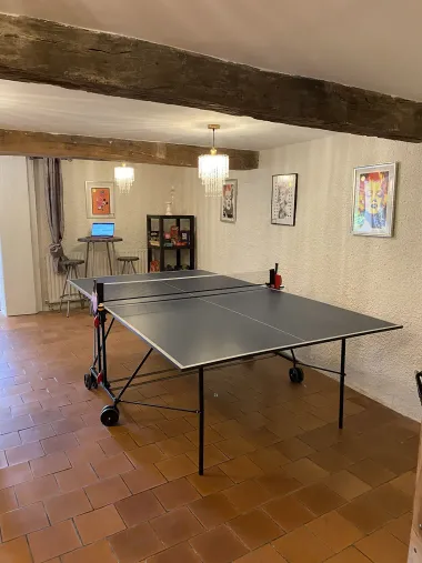 TABLE DE PINGPONG SALLE DE JEU